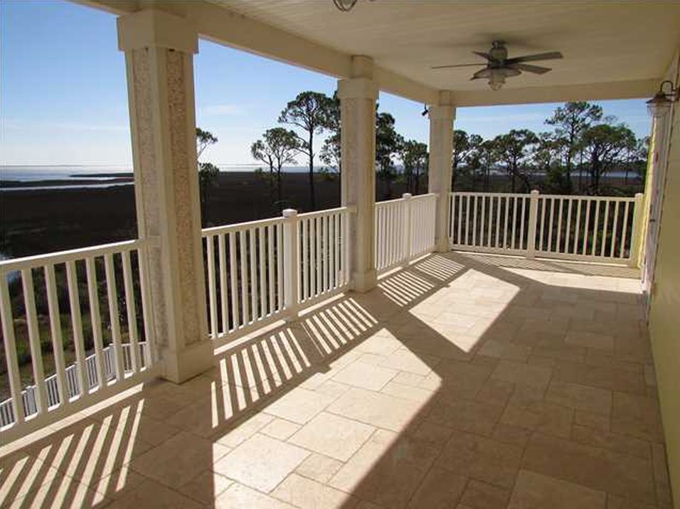 1622 Bayou Dr, Carrabelle, FL 32322 -  $1,100,000 home for sale, house images, photos and pics gallery