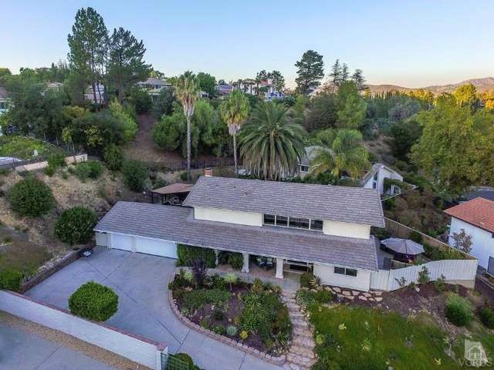 1975 Stonecroft Ct, Westlake Village, CA 91361 -  $1,188,800 home for sale, house images, photos and pics gallery