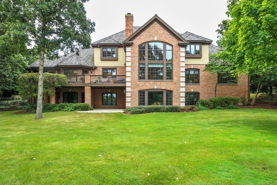 20 Hidden Brook Dr, North Barrington, IL 60010 -  $1,100,000 home for sale, house images, photos and pics gallery