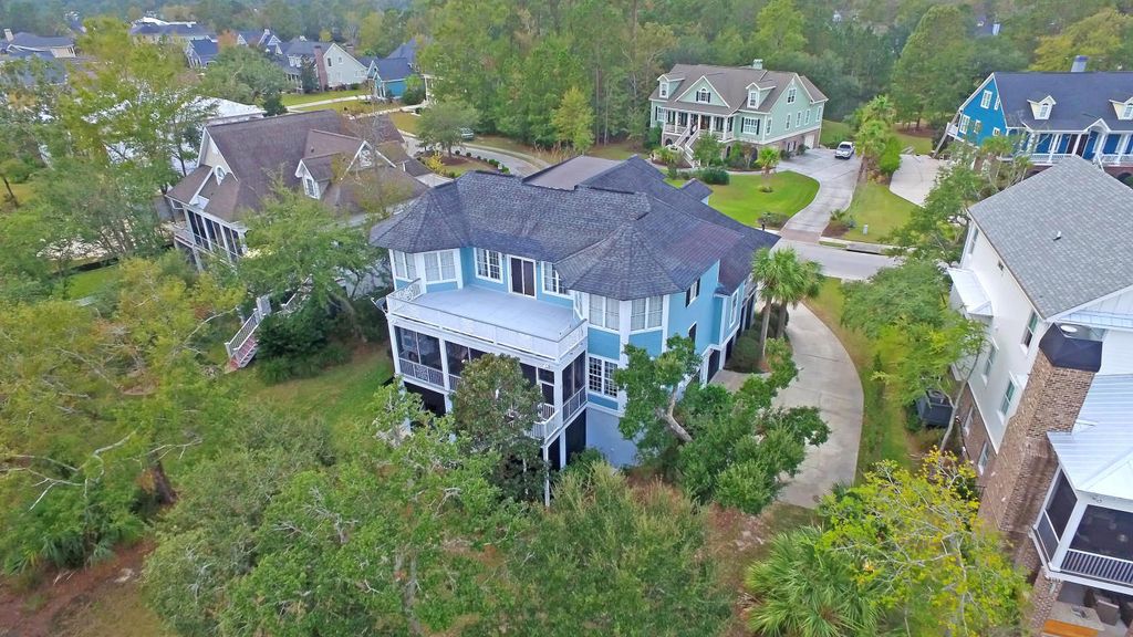 2184 Beckenham Dr, Mount Pleasant, SC 29466 -  $1,075,000 home for sale, house images, photos and pics gallery