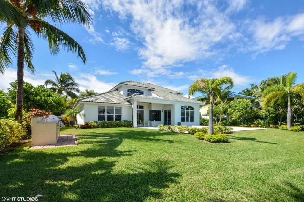 22 Bella Vista Ave, Lake Worth, FL 33460 -  $1,299,000 home for sale, house images, photos and pics gallery