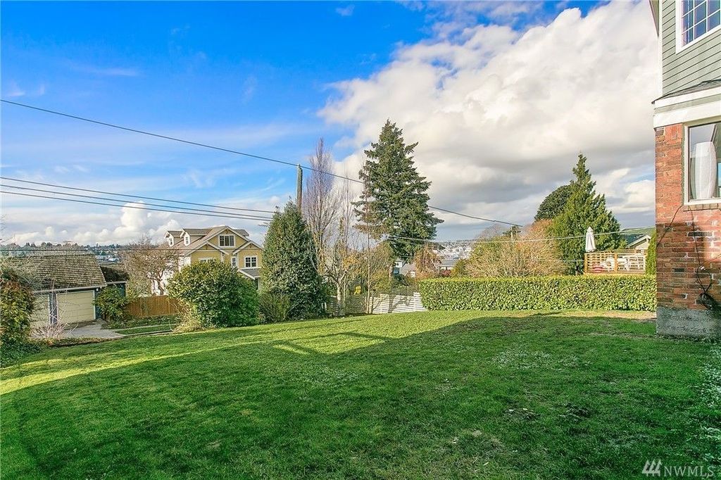 3407 11th Ave W, Seattle, WA 98119 -  $1,130,000 home for sale, house images, photos and pics gallery
