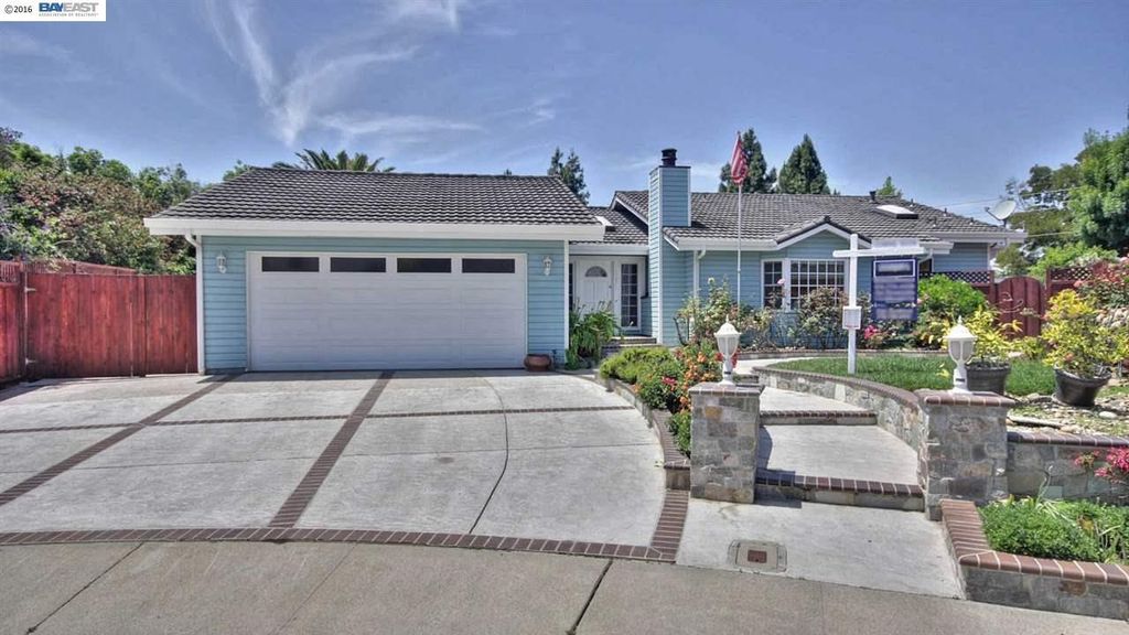 35071 Maidstone Ct, Newark, CA 94560 -  $1,048,000 home for sale, house images, photos and pics gallery