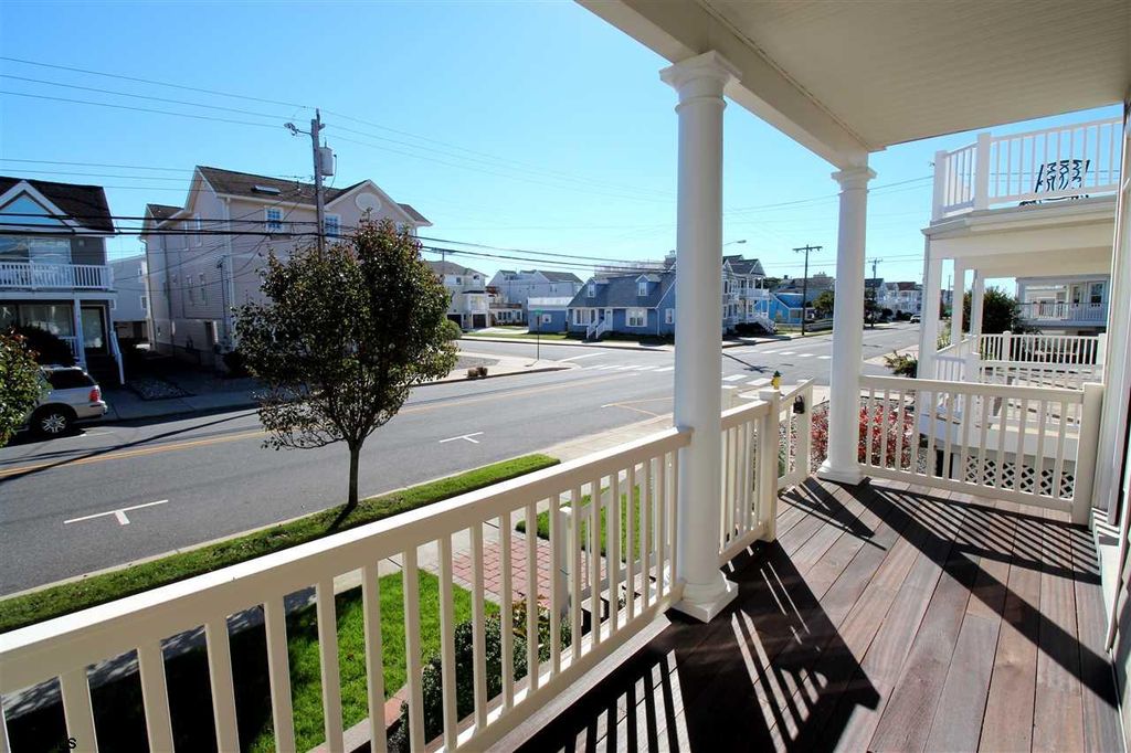 4256 Asbury Ave, Ocean City, NJ 08226 -  $1,100,000 home for sale, house images, photos and pics gallery