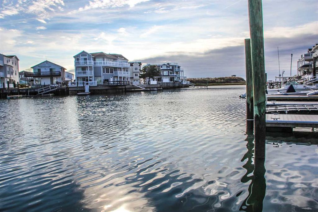 4455 Venicean Rd, Sea Isle City, NJ 08243 -  $1,150,000 home for sale, house images, photos and pics gallery