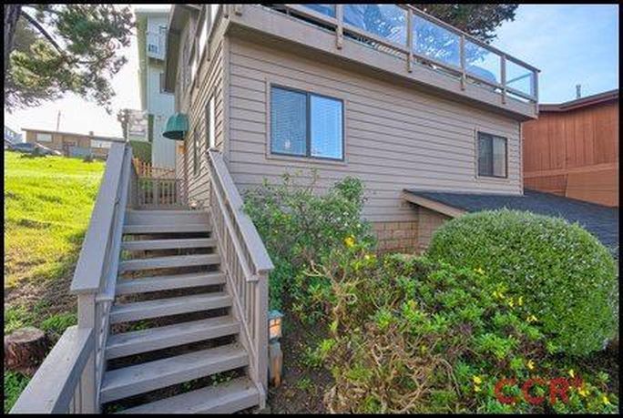 454 Pembrook Dr, Cambria, CA 93428 -  $1,125,000 home for sale, house images, photos and pics gallery
