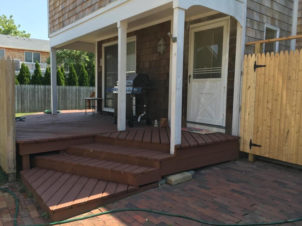 704 Main Ave, Bay Head, NJ 08742 -  $1,100,000 home for sale, house images, photos and pics gallery