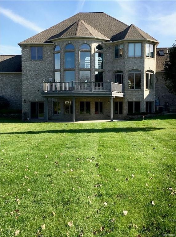 9855 Wall Gene Rd, South Lyon, MI 48178 -  $1,100,000 home for sale, house images, photos and pics gallery