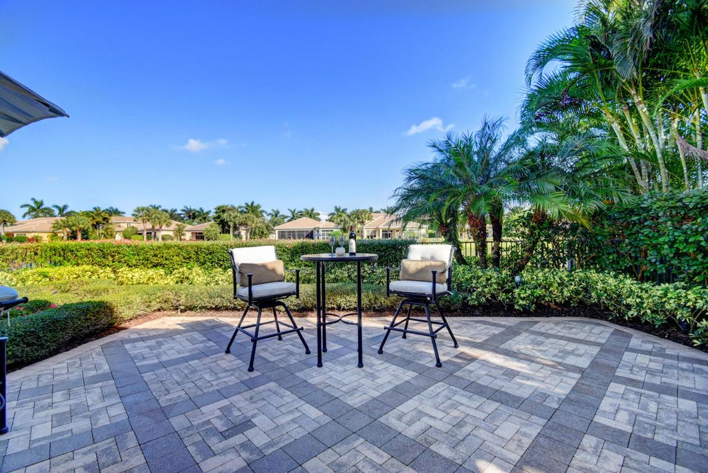 118 Monte Carlo Dr, Palm Beach Gardens, FL 33418 -  $1,099,000 home for sale, house images, photos and pics gallery