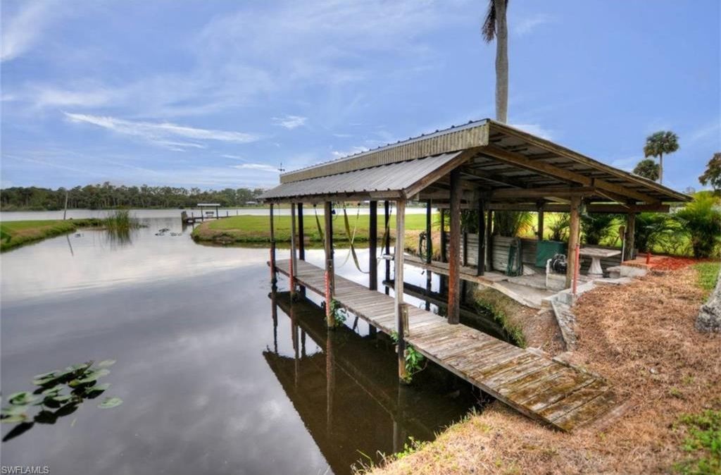 17610 Taylor Rd, Alva, FL 33920 -  $1,200,000 home for sale, house images, photos and pics gallery
