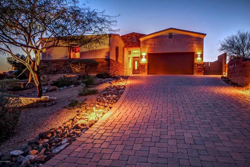 10826 N Skyline Dr, Fountain Hills, AZ 85268 -  $1,149,000 home for sale, house images, photos and pics gallery