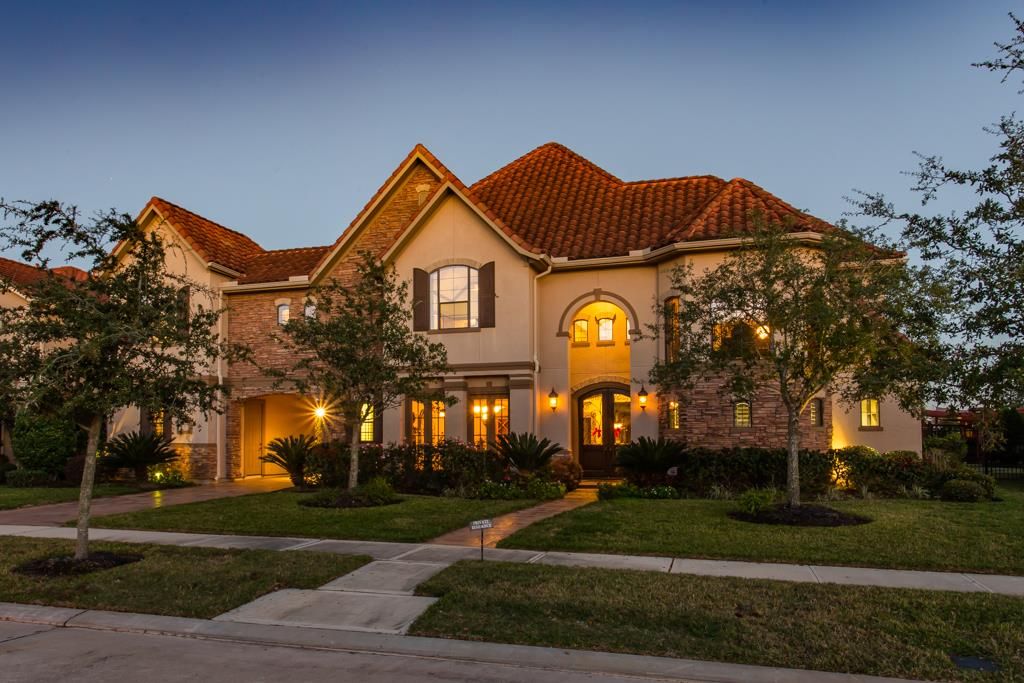4 Canaveral Creek Ln, Sugar Land, TX 77479 -  $1,199,999 home for sale, house images, photos and pics gallery