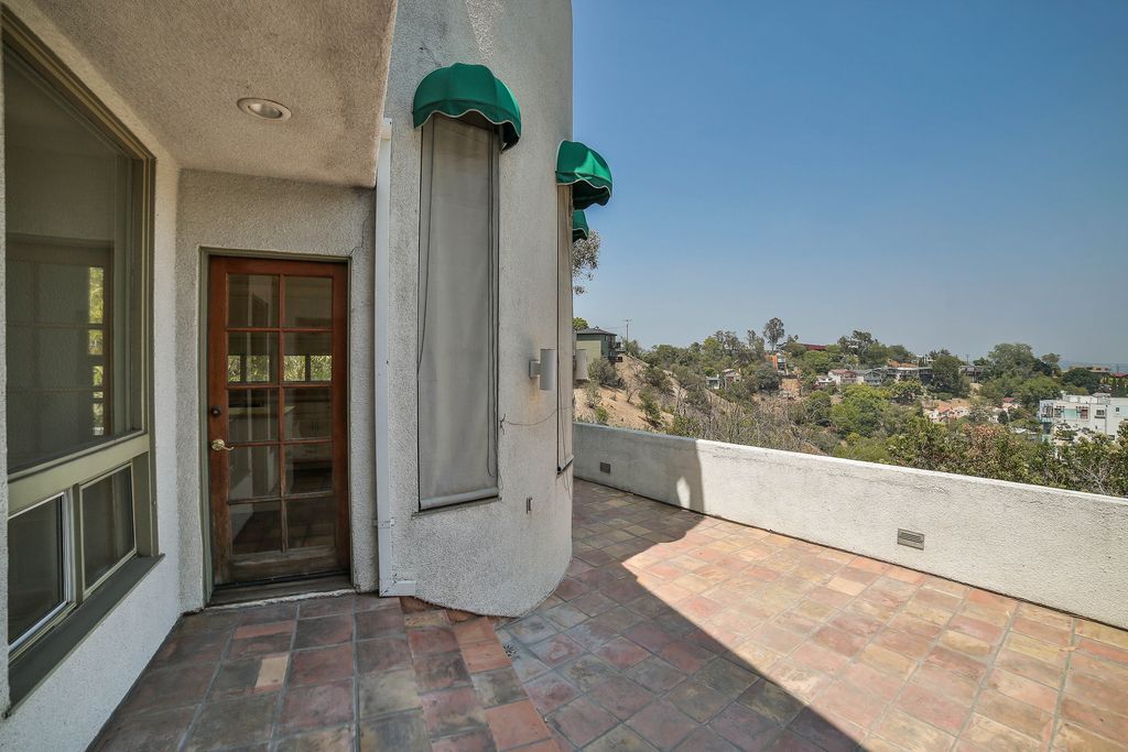4006 San Rafael Ave, Los Angeles, CA 90065 -  $1,195,000 home for sale, house images, photos and pics gallery