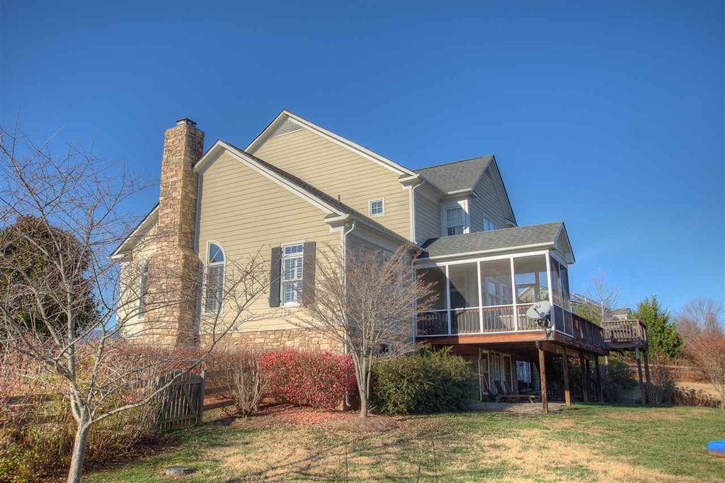 550 Foxdale Ln, Charlottesville, VA 22903 -  $1,150,000 home for sale, house images, photos and pics gallery