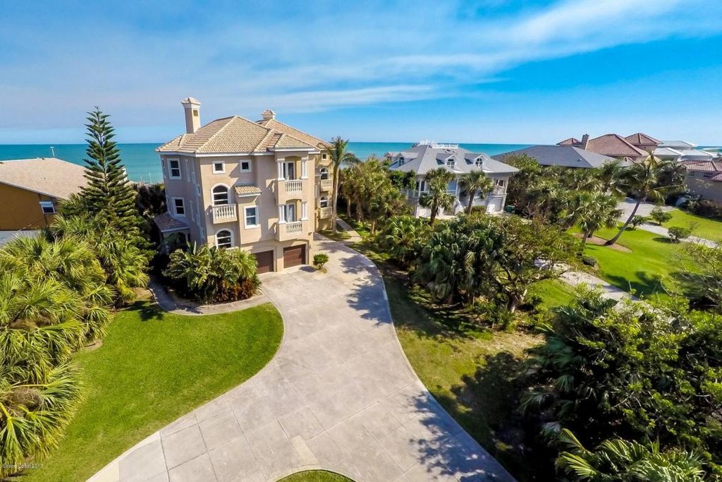 8325 S Highway A1a, Melbourne Beach, FL 32951 -  $1,100,000 home for sale, house images, photos and pics gallery
