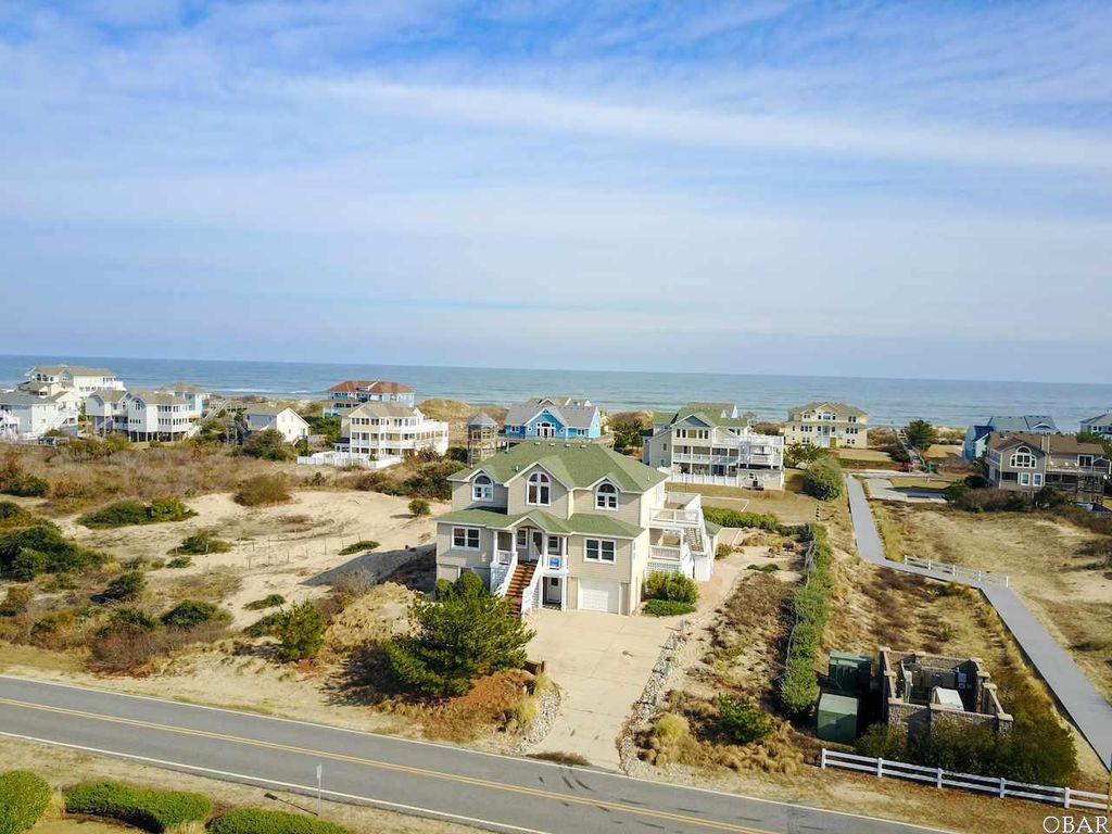 901 Whalehead Dr, Corolla, NC 27927 -  $1,099,000 home for sale, house images, photos and pics gallery
