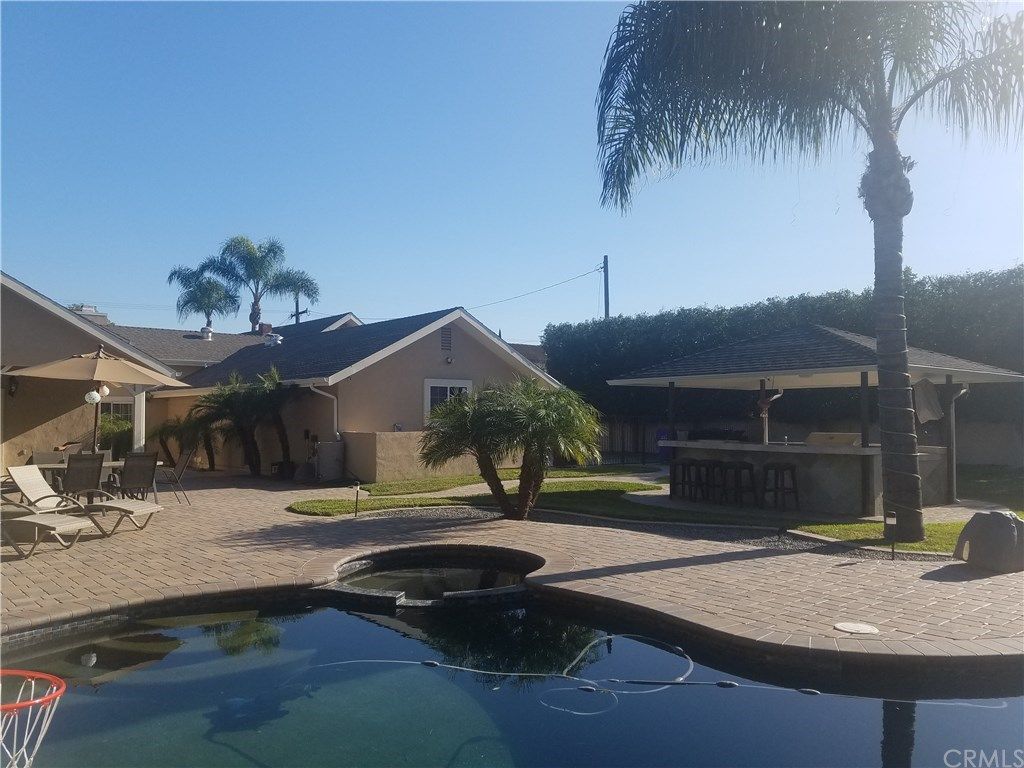 11929 Pomering Rd, Downey, CA 90242 -  $1,129,000 home for sale, house images, photos and pics gallery