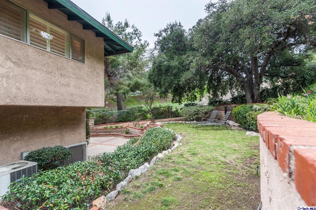 5271 Gould Ave, La Canada Flintridge, CA 91011 -  $1,185,000 home for sale, house images, photos and pics gallery