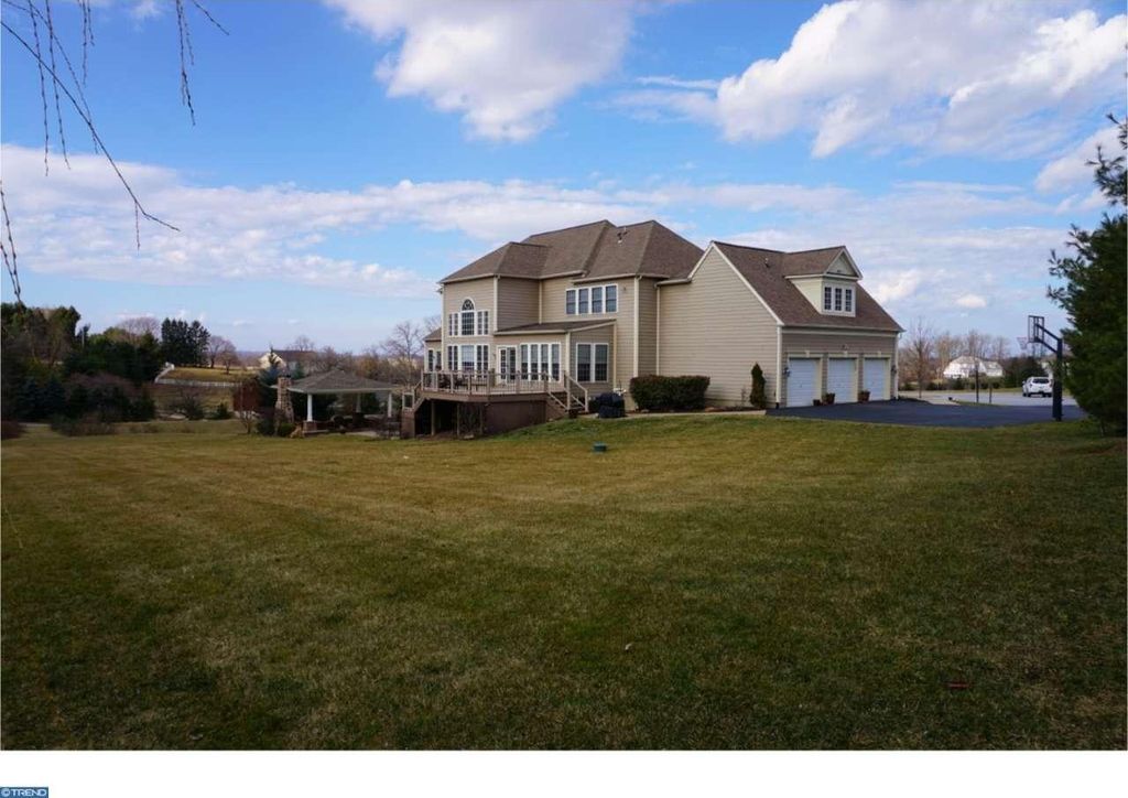 65 Deerfield Dr, Malvern, PA 19355 -  $1,099,000 home for sale, house images, photos and pics gallery