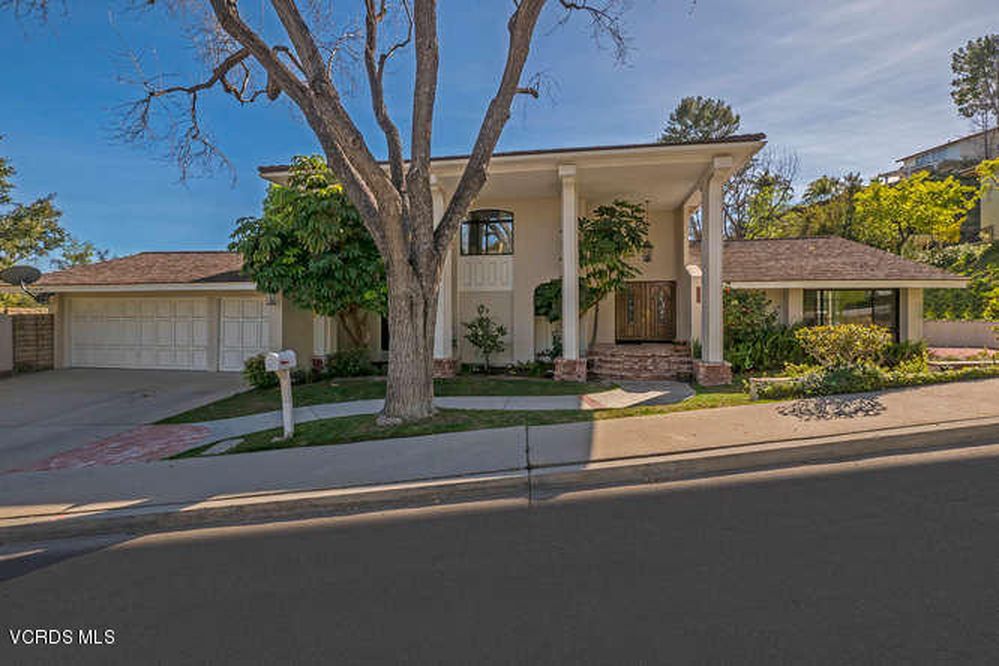 1674 Hawksway Ct, Westlake Village, CA 91361 -  $1,070,000 home for sale, house images, photos and pics gallery