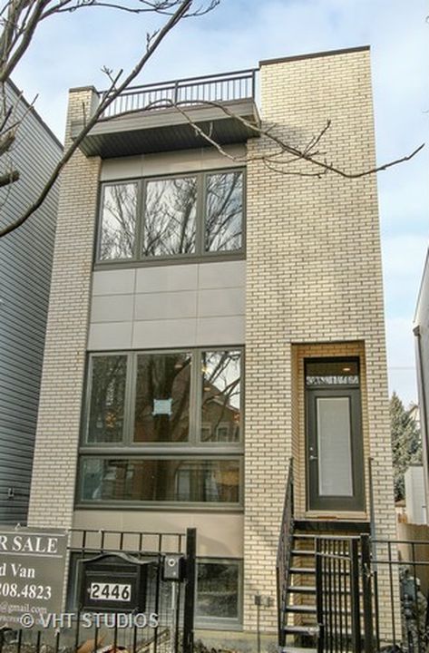 3013 N Oakley Ave, Chicago, IL 60618 -  $1,049,000 home for sale, house images, photos and pics gallery