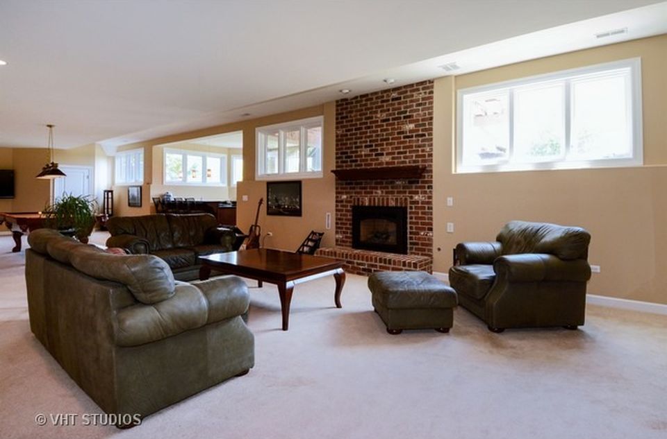 4723 Sassafras Ln, Naperville, IL 60564 -  $1,025,000 home for sale, house images, photos and pics gallery