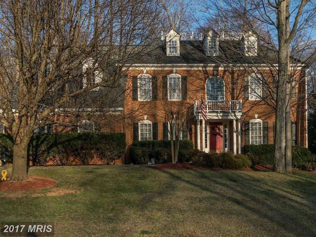 7513 Cannon Fort Dr, Clifton, VA 20124 -  $1,074,000 home for sale, house images, photos and pics gallery