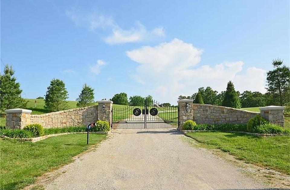 2875 Nw 92 Hwy, Smithville, MO 64089 -  $1,250,000 home for sale, house images, photos and pics gallery