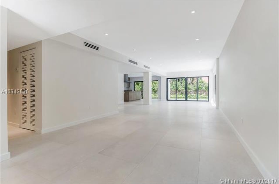 4235 Prairie Ave, Miami Beach, FL 33140 home for sale, house images, photos and pics gallery