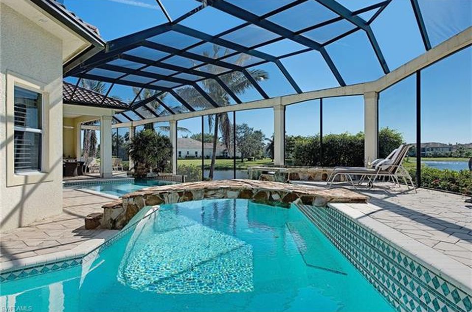 7538 Hogan Ct, Naples, FL 34113 - $1,395,000 home for sale, house images, photos and pics gallery