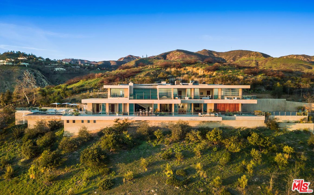 27316 Winding Way Malibu, CA 90265 - $19,495,000 home for sale, house images, photos and pics gallery