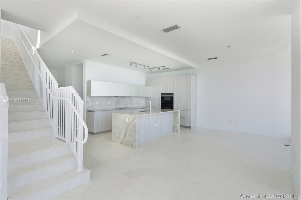 3131 NE 7th Ave # UPH5301 Miami, FL 33137 - $4,400,000 home for sale, house images, photos and pics gallery