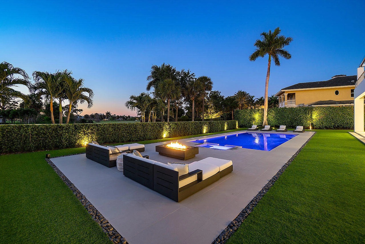 499 Royal Palm Way, Boca Raton, FL 33432 - $8,995,000 home for sale, house images, photos and pics gallery