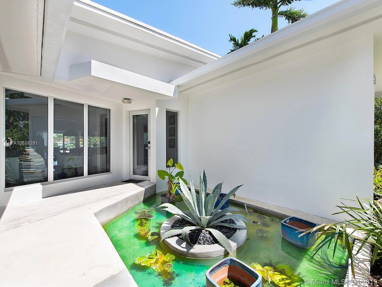 425 E Dilido Dr, Miami Beach, FL 33139 - $6,390,000 home for sale, house images, photos and pics gallery