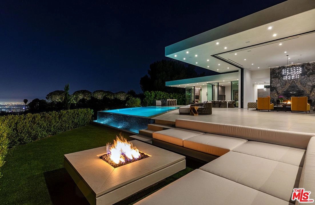 2200 Summitridge Dr, Beverly Hills, CA 90210 - $18,995,000 home for sale, house images, photos and pics gallery