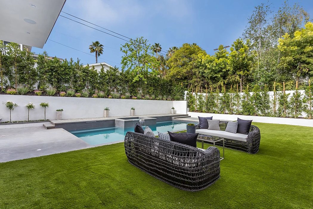 12213 Octagon St, Los Angeles, CA 90049 - $4,995,000 home for sale, house images, photos and pics gallery