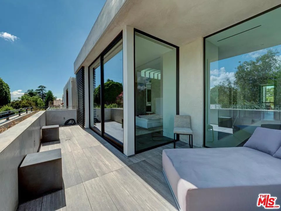 935 N La Jolla Ave, West Hollywood, CA 90046 - $3,995,000 home for sale, house images, photos and pics gallery