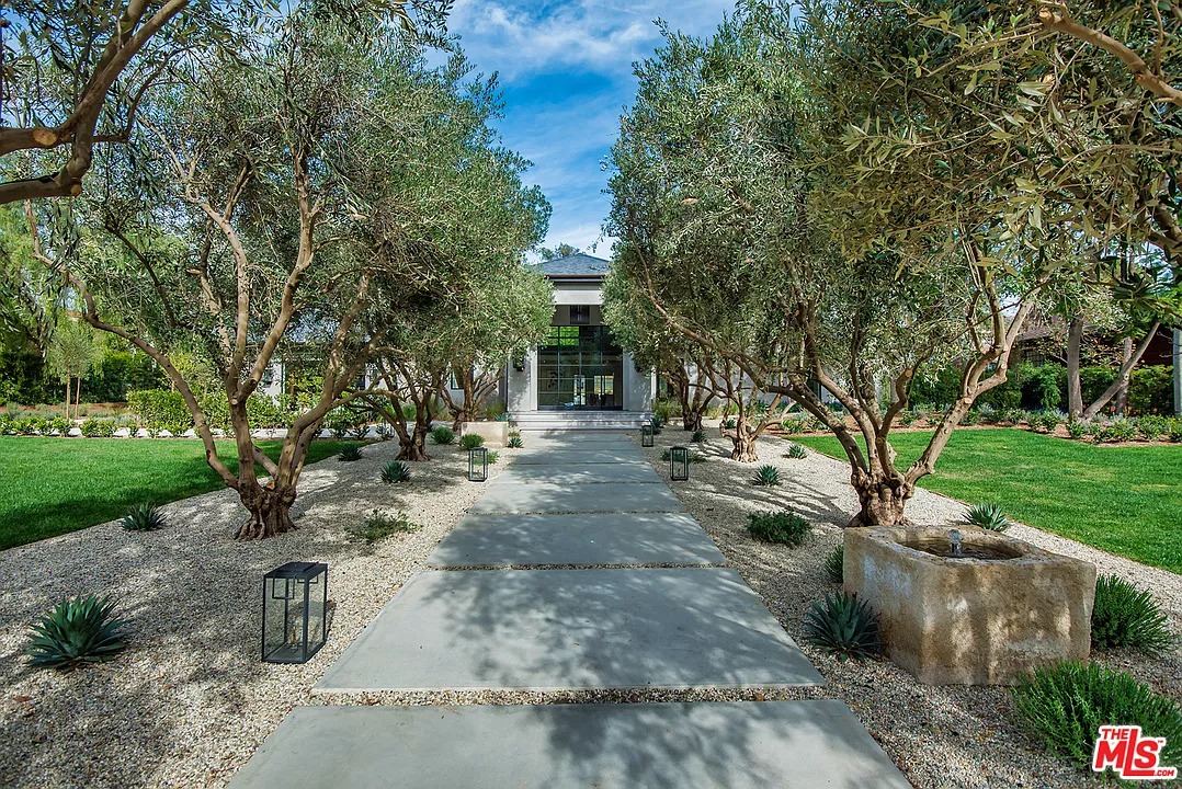 24051 Long Valley Rd, Hidden Hills, CA 91302 - $14,995,000 home for sale, house images, photos and pics gallery