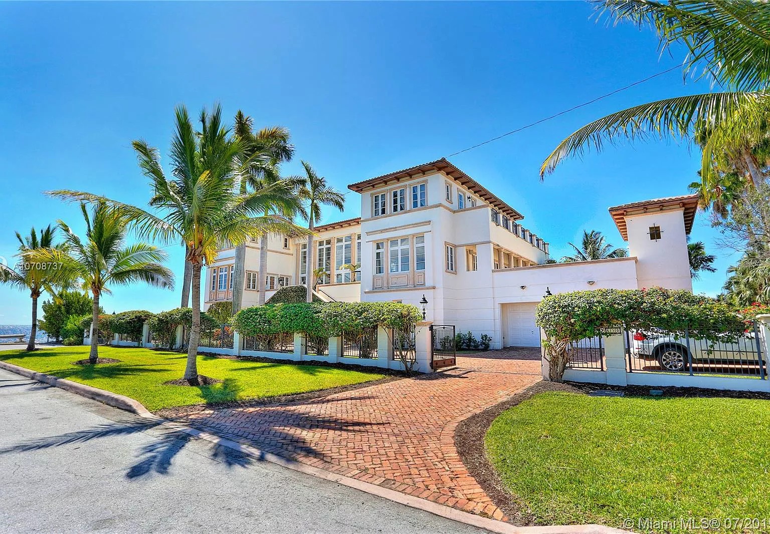 650 Lugo Ave, Coral Gables, FL 33156 - $7,999,000 home for sale, house images, photos and pics gallery