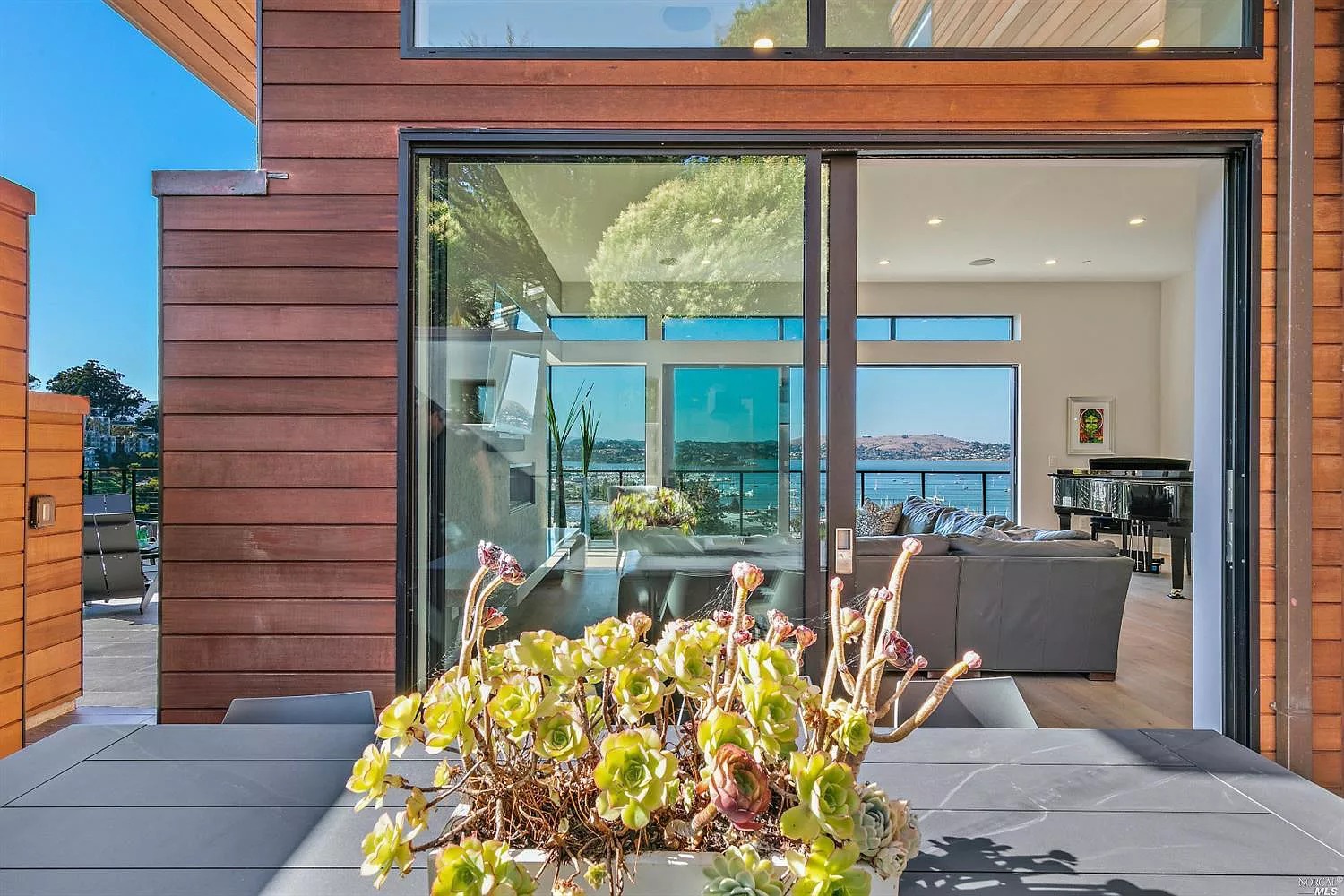 38 Woodward Ave, Sausalito, CA 94965 - $4,595,000 home for sale, house images, photos and pics gallery