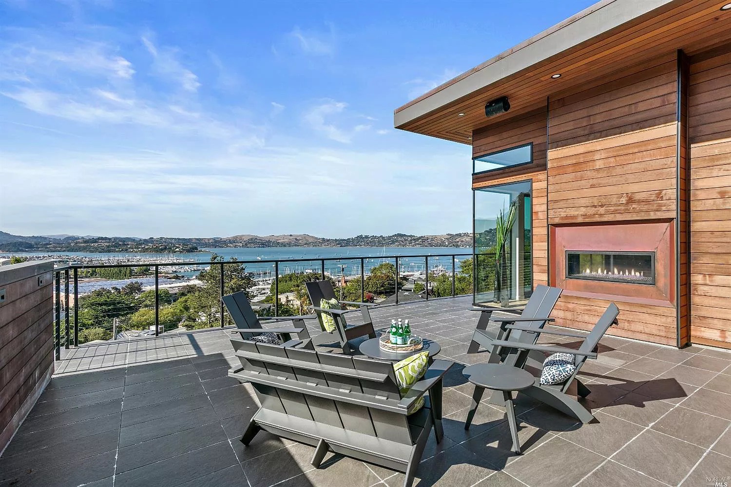38 Woodward Ave, Sausalito, CA 94965 - $4,595,000 home for sale, house images, photos and pics gallery