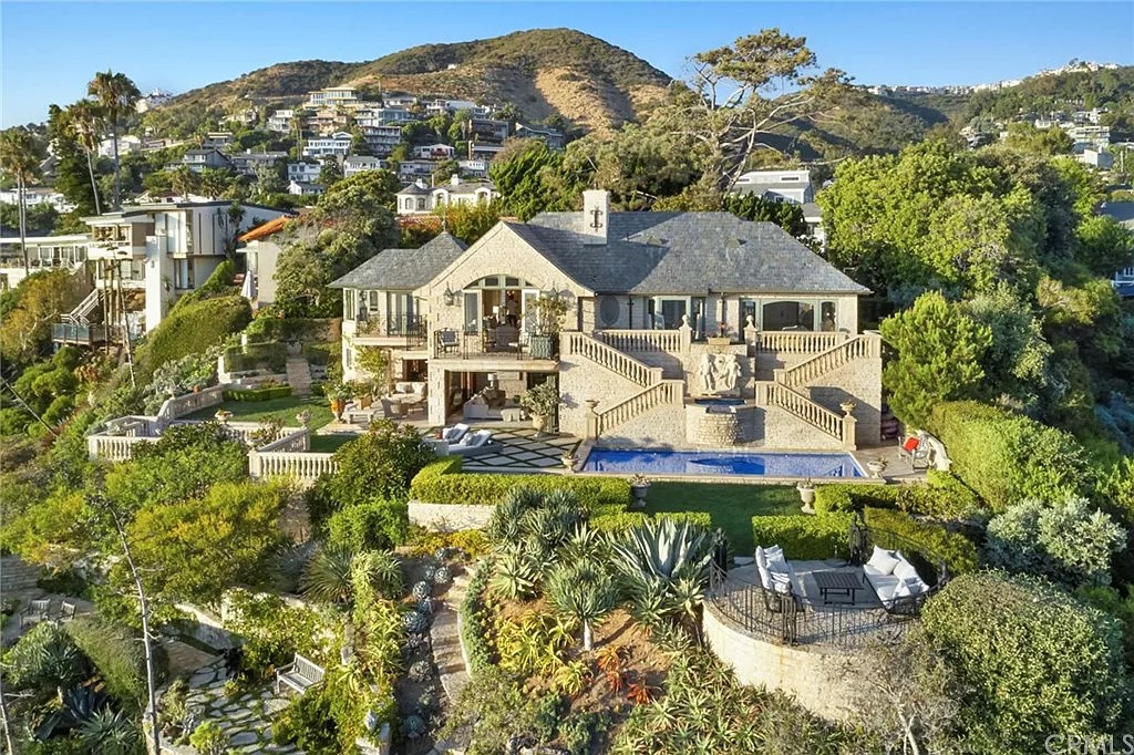 31521 Bluff Dr, Laguna Beach, CA 92651 - $23,995,000 home for sale, house images, photos and pics gallery