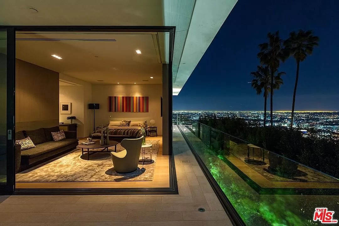 9133 Oriole Way, West Hollywood, CA 90069 - $27,995,000 home for sale, house images, photos and pics gallery