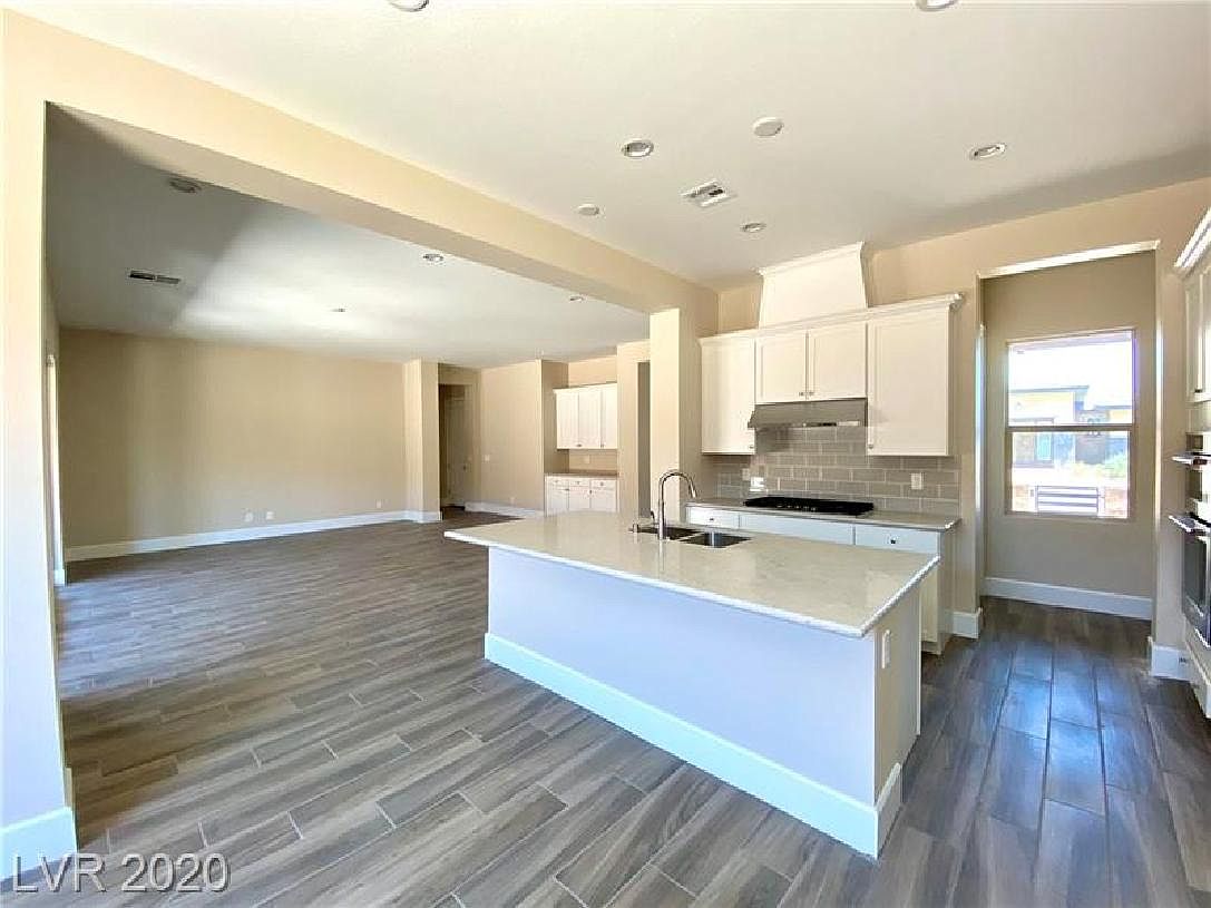 9967 Amethyst Hills St, Spring Valley, NV 89148 - $677,995 home for sale, house images, photos and pics gallery